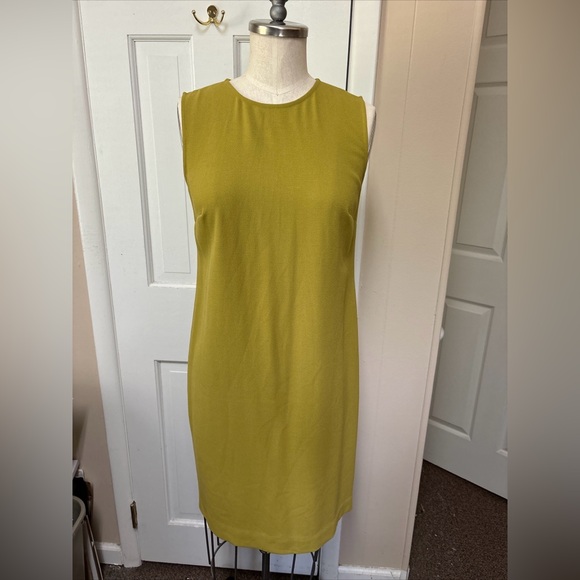 J.Jill Laurel Chartreuse Green Sleeveless Shift Dress Classic Career size 4 - Picture 1 of 7